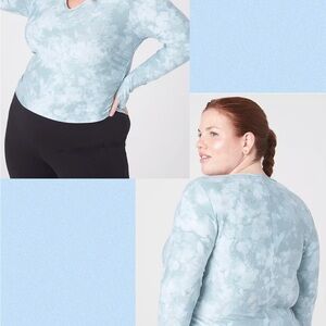 LIVI ACTIVE • soft crop ruched-side top